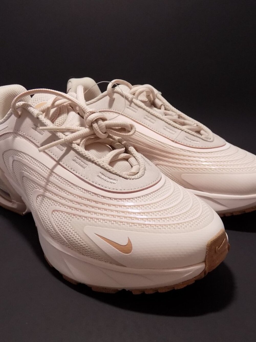 Nike Air Max Fire Women's Size 9
